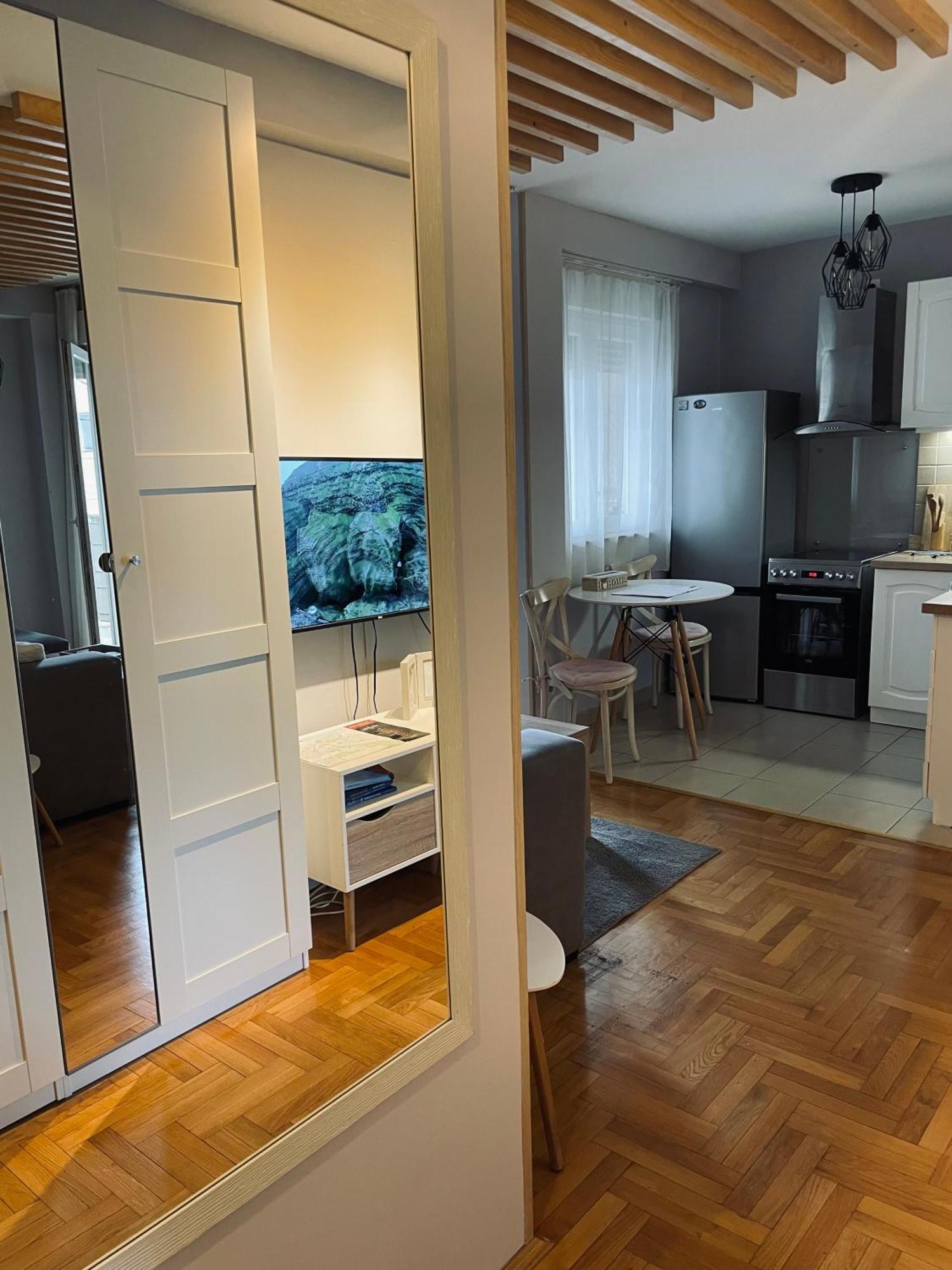 Apartment Cerska Mrb Белград Экстерьер фото